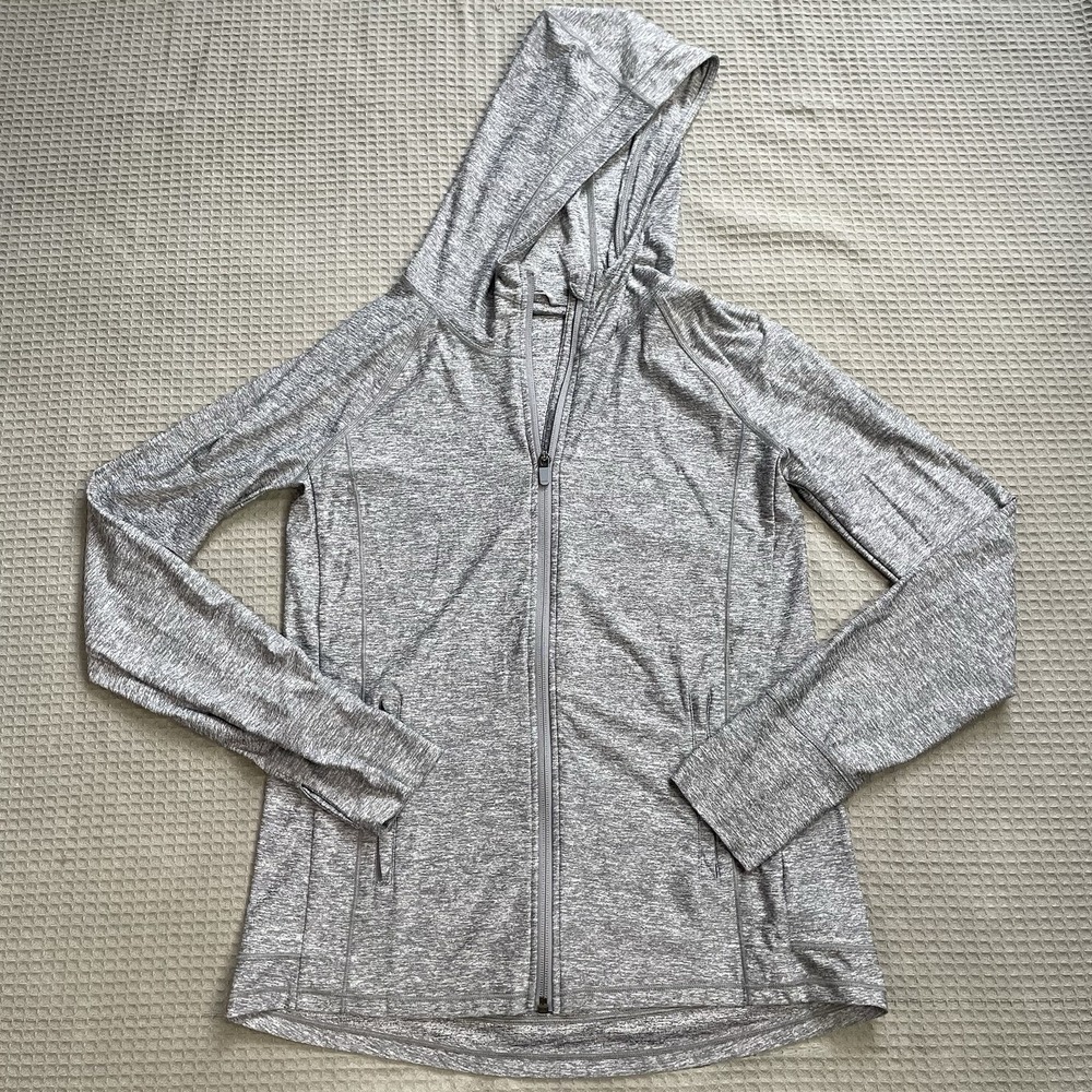 Athleta Pacifica Illume Jacket XS Women's UPF Hooded Full Zip Relaxed Gray